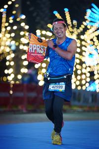 BIB: 42599
                            <button type="button" onclick="openModal(19764123)" class="btn btn-primary btn-sm float-right btn-popup" data-toggle="modal" data-target=".modal-high-quality">
                        <i class="fas fa-shopping-cart"></i> Add to Cart
                    </button>
                                            <button type="button" onclick="isThisMe(19764123, true)" class="btn btn-success btn-sm float-right btn-popup btn-isme hidden" data-toggle="tooltip" data-placement="bottom" title="นี่คือรูปของคุณใช่ไหม คลิกที่นี่เพื่อเอาเข้าอัลบั้ม">
                        <i class="fas fa-plus"></i> Add to album
                    </button>
                    <button type="button" onclick="isThisMe(19764123, false)" class="btn btn-warning btn-sm float-right btn-popup btn-isnotme hidden">
                        <i class="fas fa-ban"></i> Remove from album
                    </button>